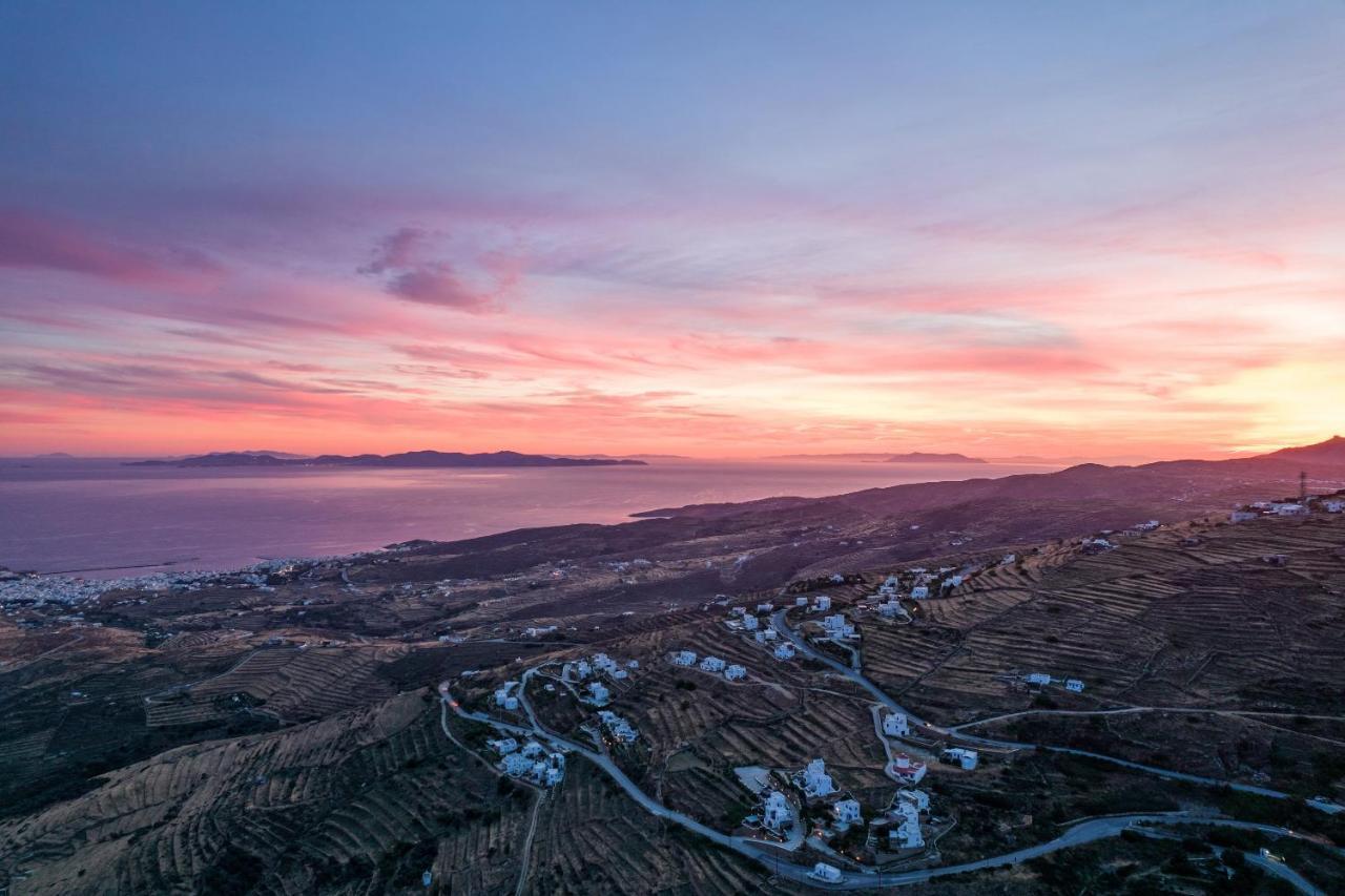 Tinos Dove Suites Triandaros  Екстер'єр фото